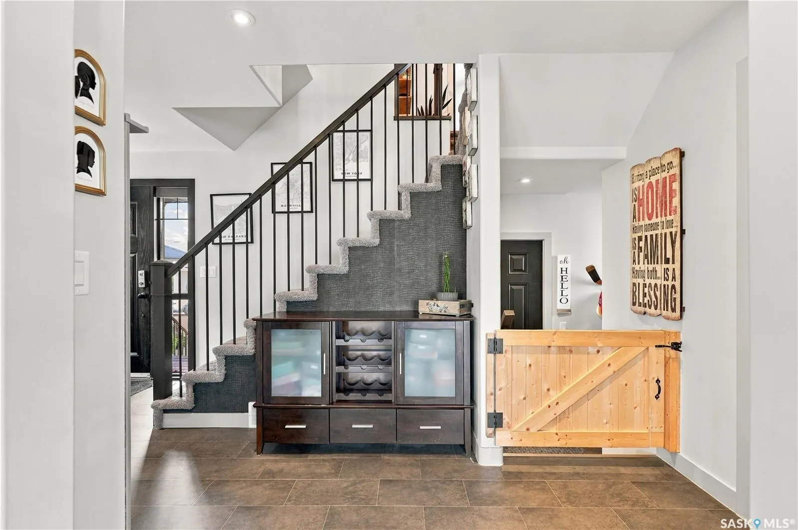 206 Parkview COVE