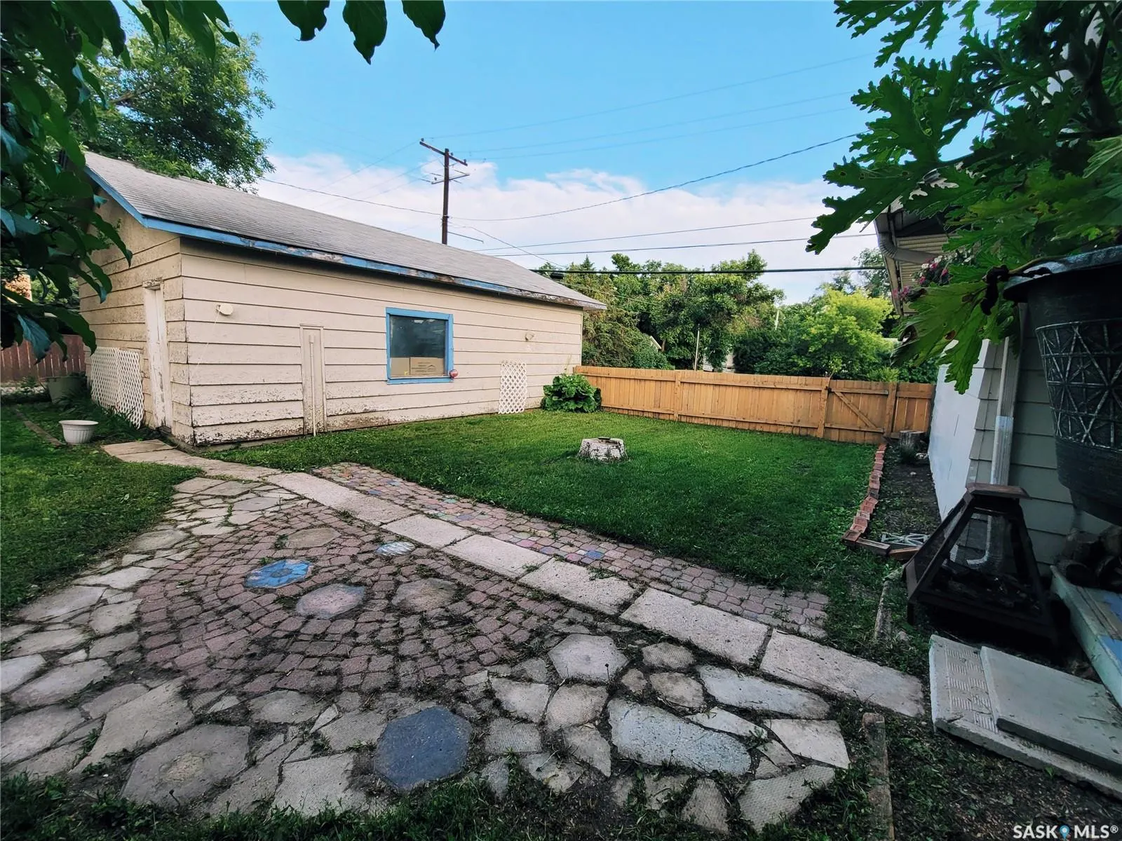 231 Douglass STREET