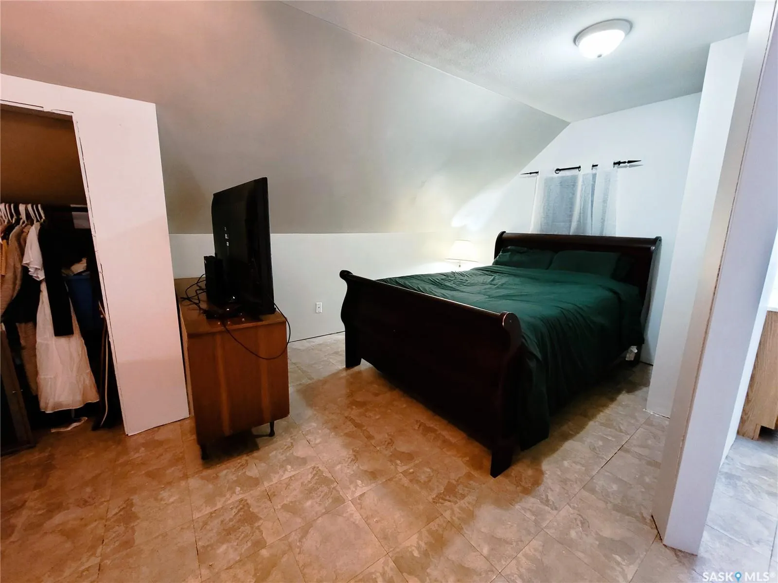 231 Douglass STREET