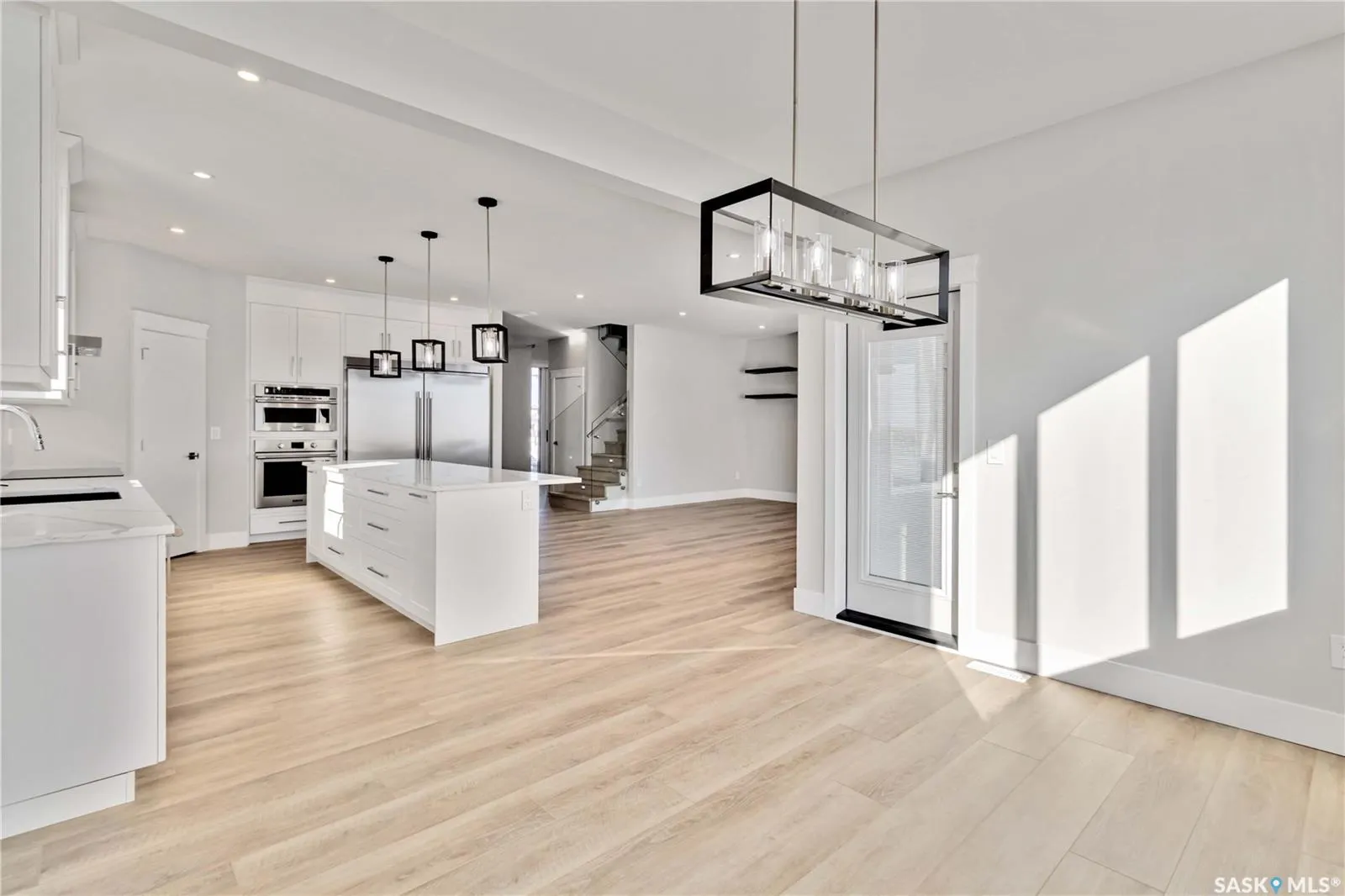 470 Yuel CRESCENT