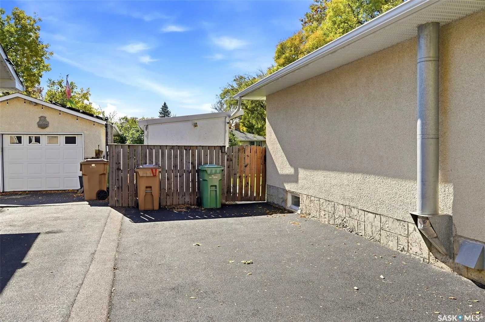 147 Rink AVENUE