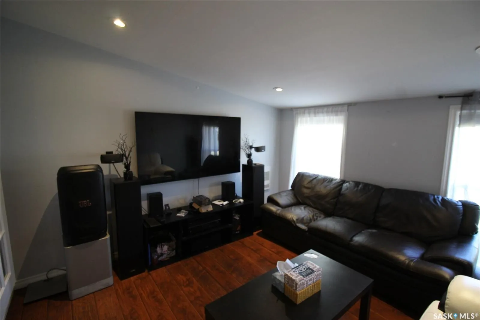3027 Norman PLACE