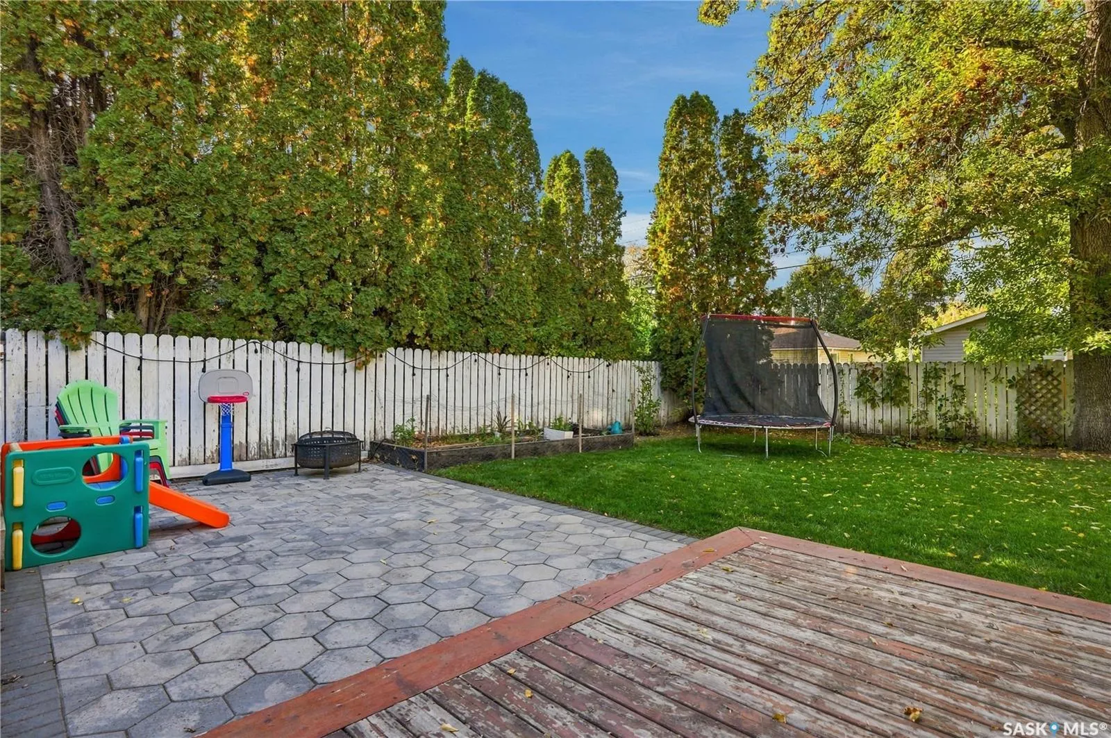 20 Pinder CRESCENT