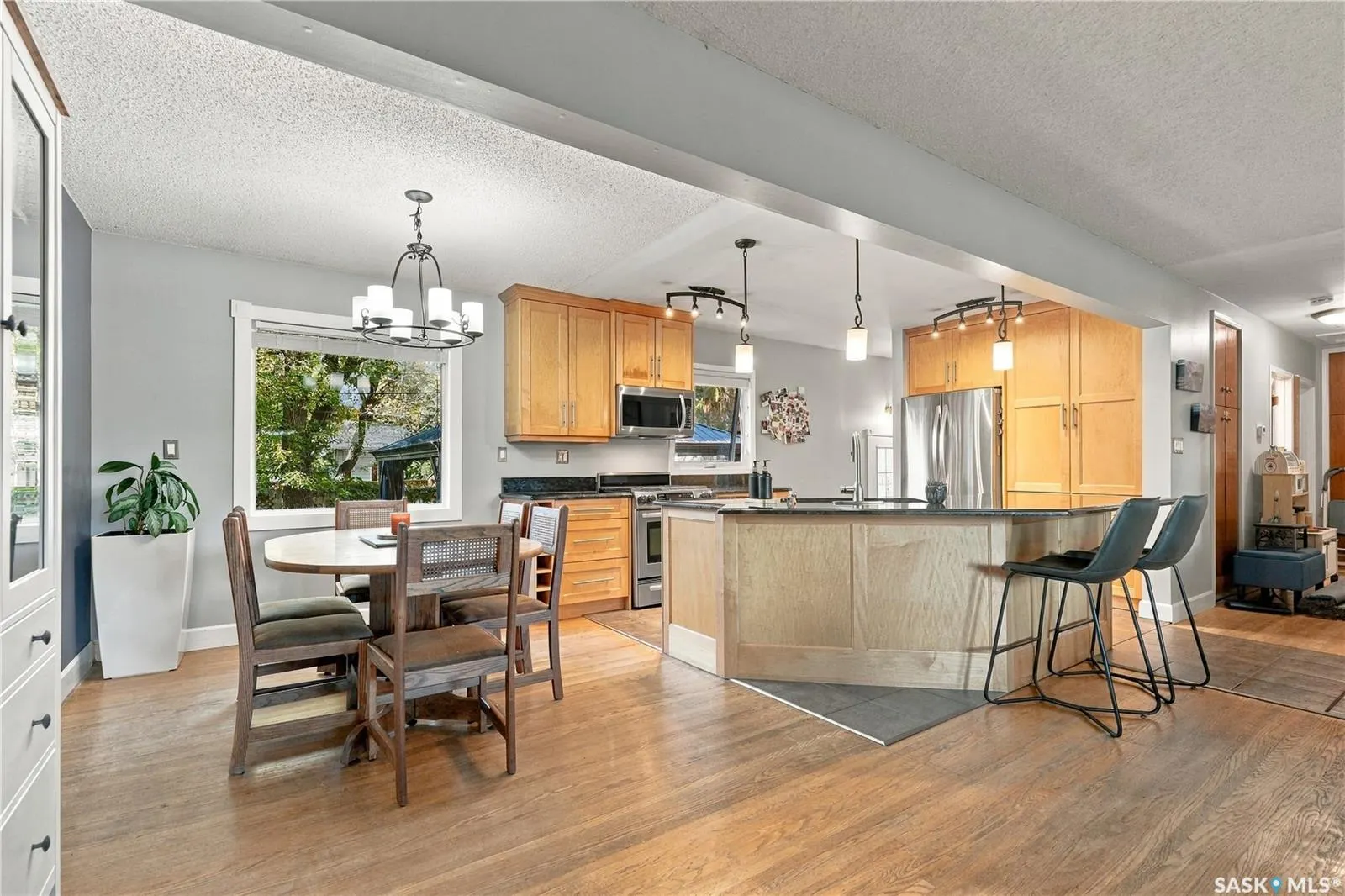 20 Pinder CRESCENT