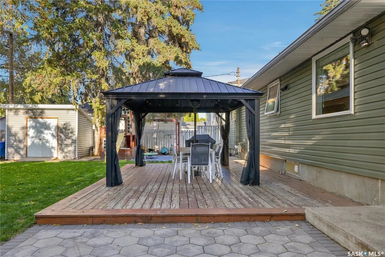 20 Pinder CRESCENT