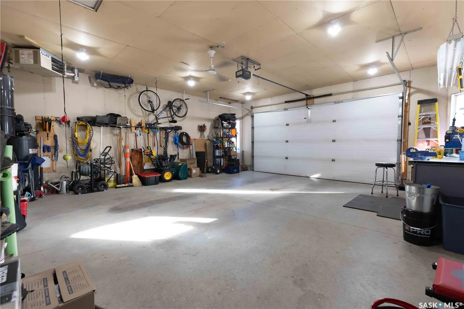316 Lakeridge DRIVE
