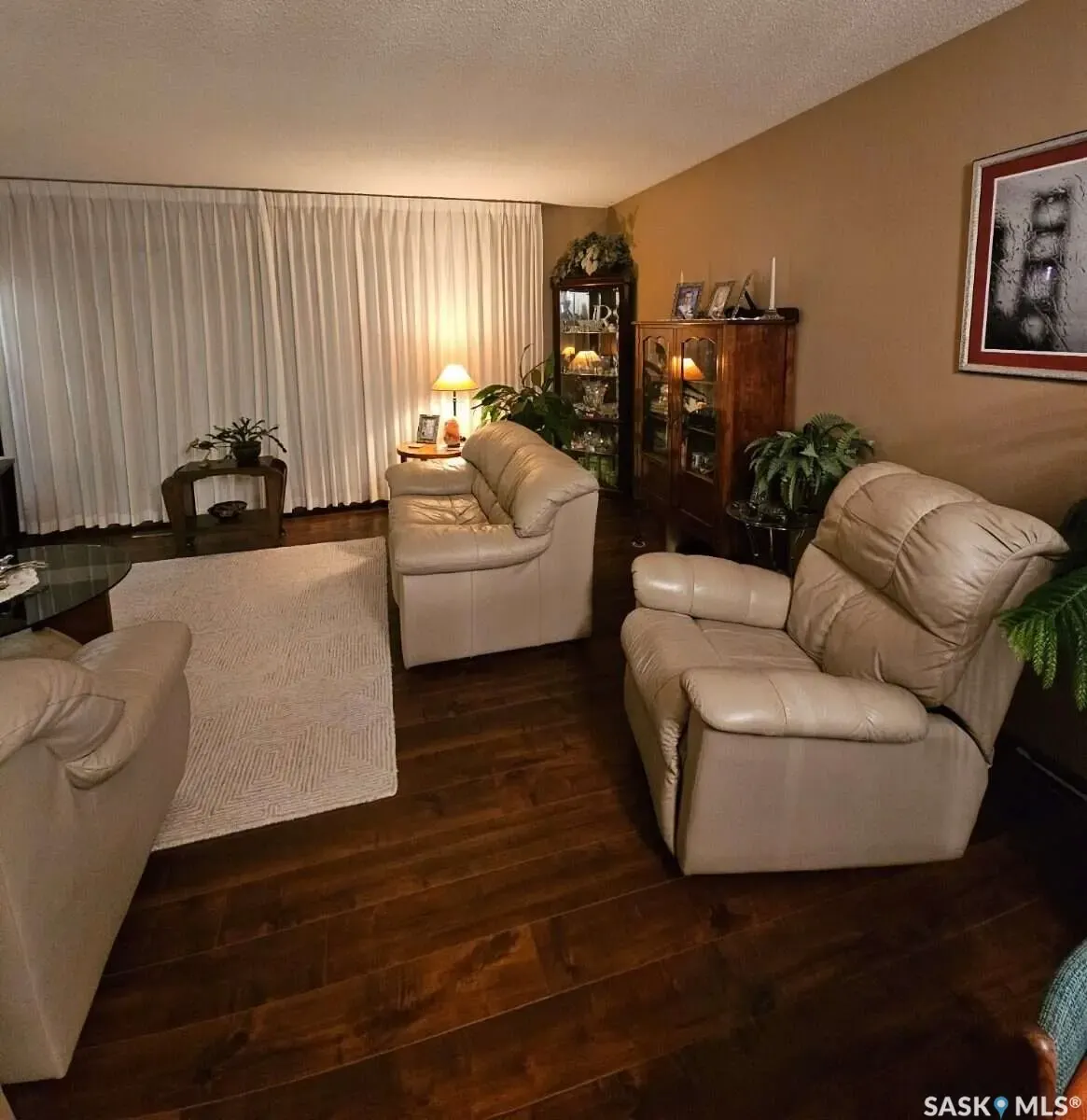 549 Laurier DRIVE