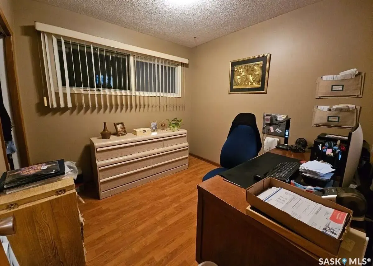 549 Laurier DRIVE