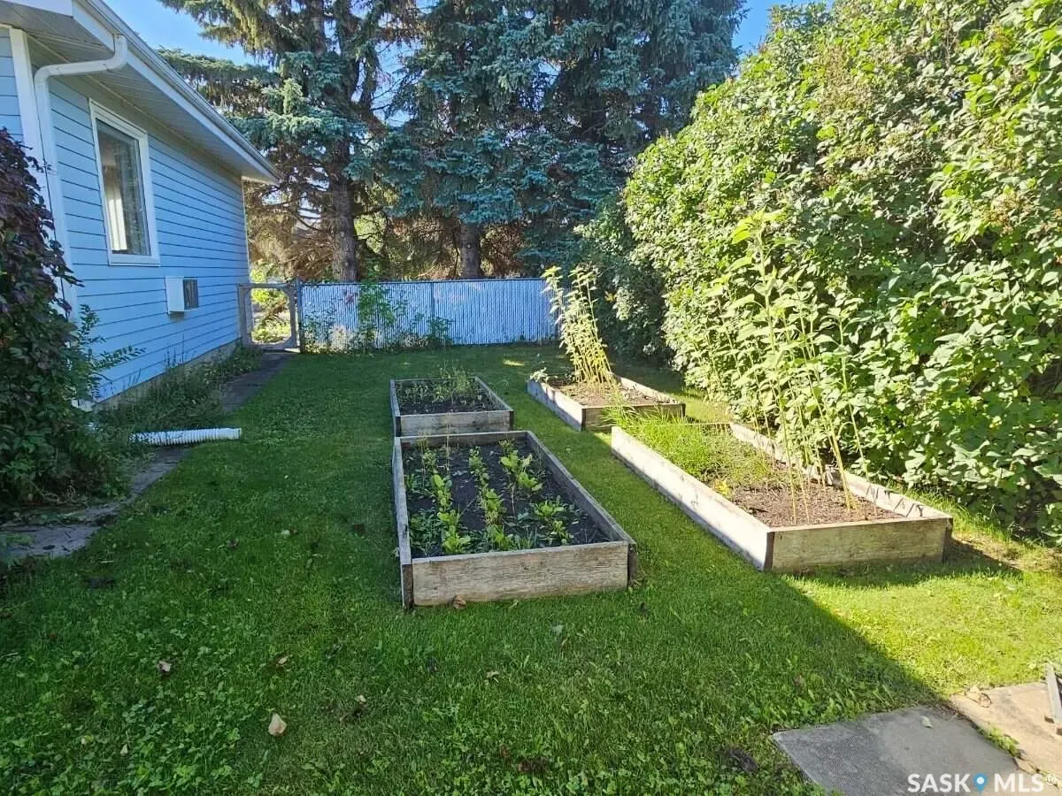 549 Laurier DRIVE