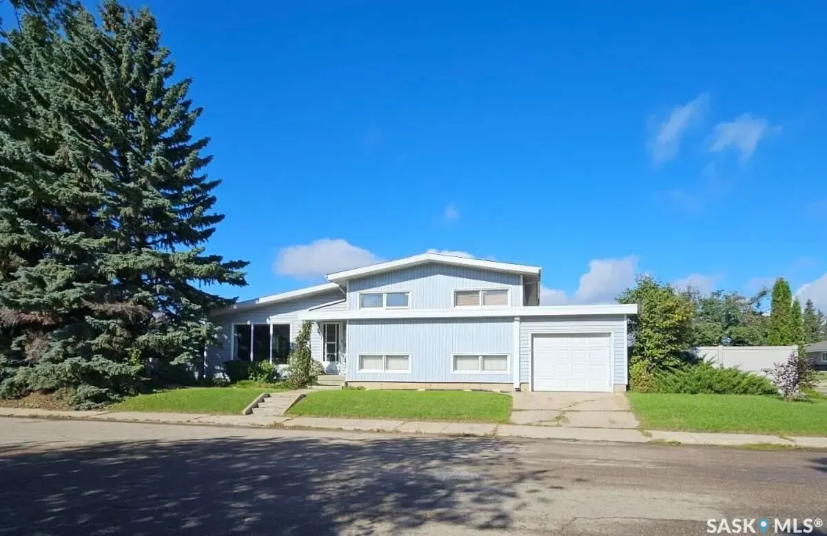 549 Laurier DRIVE