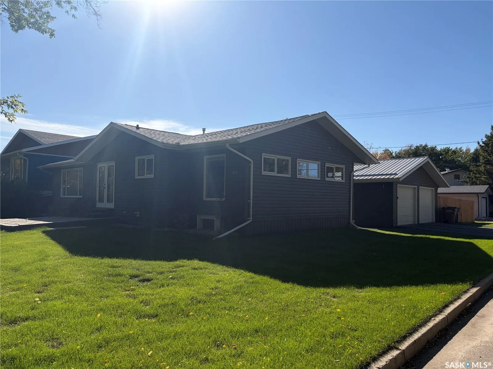 61 2nd STREET SW
