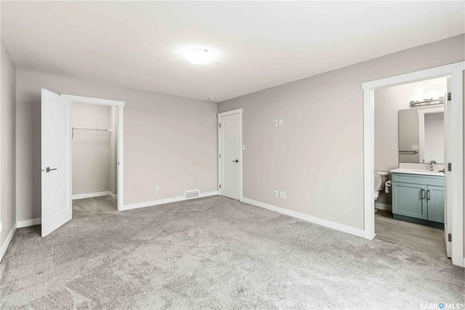 422 Myles Heidt MANOR