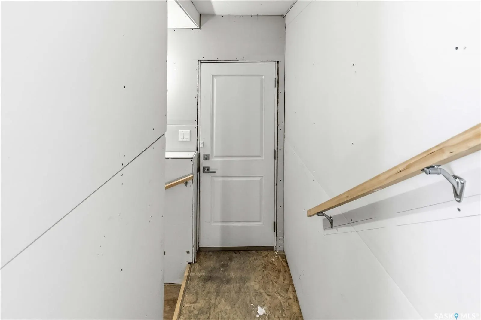 422 Myles Heidt MANOR