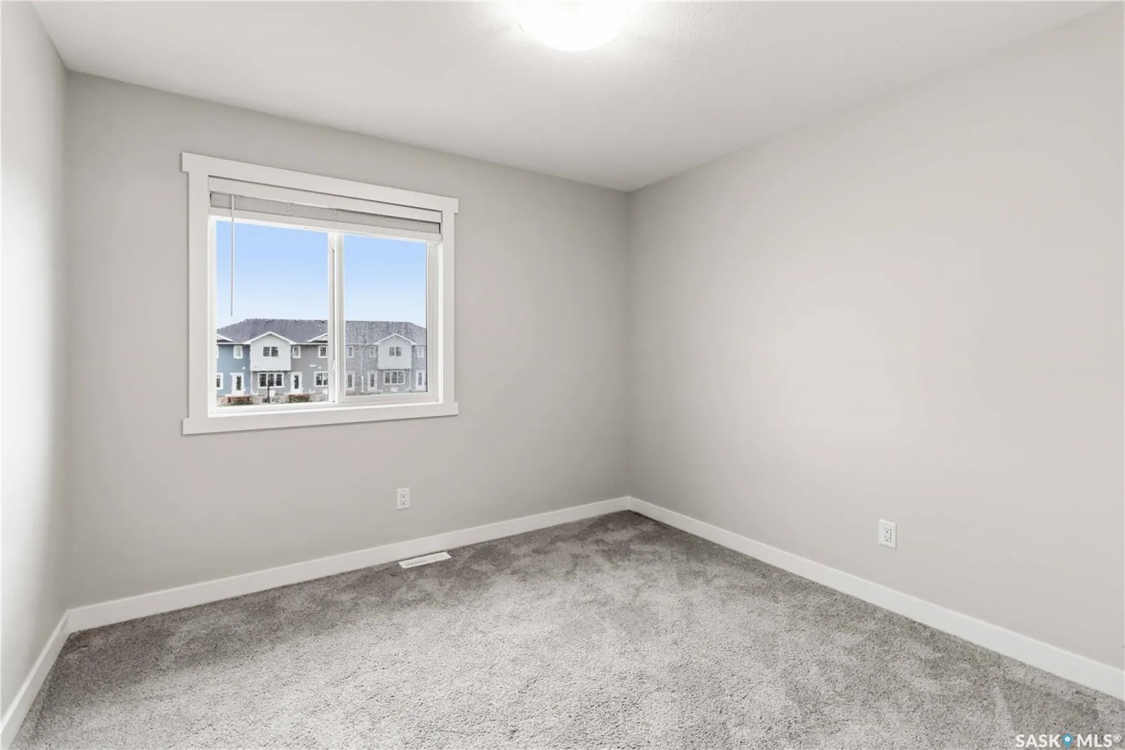 422 Myles Heidt MANOR
