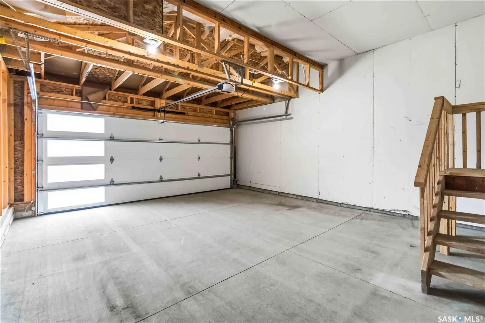 422 Myles Heidt MANOR