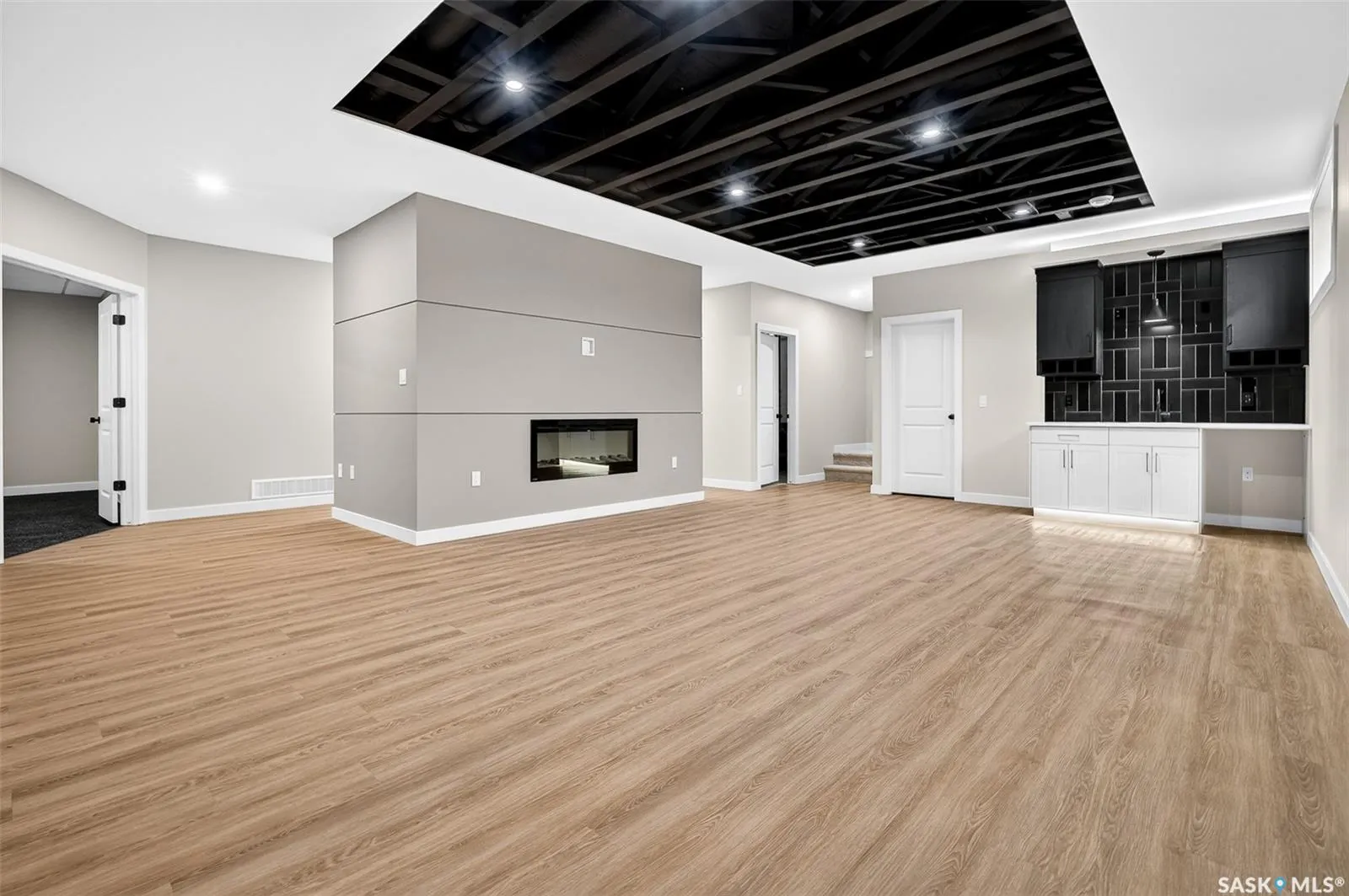 1714 Hayes LANE
