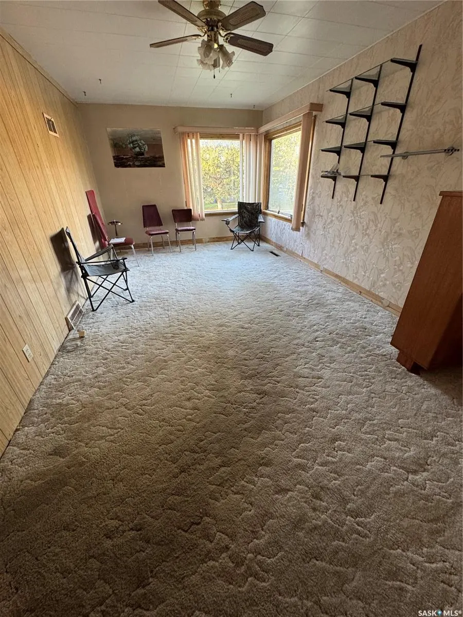 67 3rd STREET E