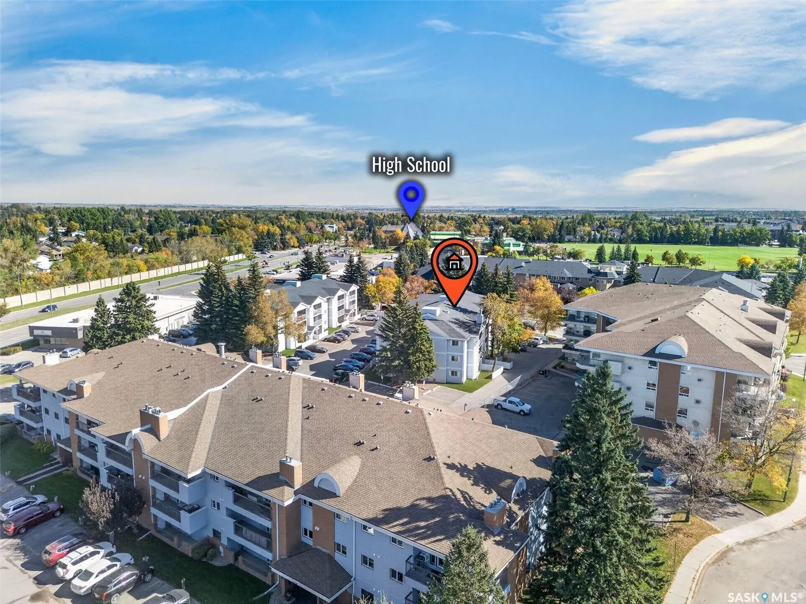 309 Cree CRESCENT #106