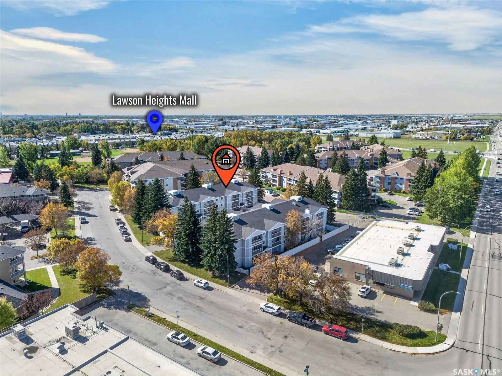 309 Cree CRESCENT #106