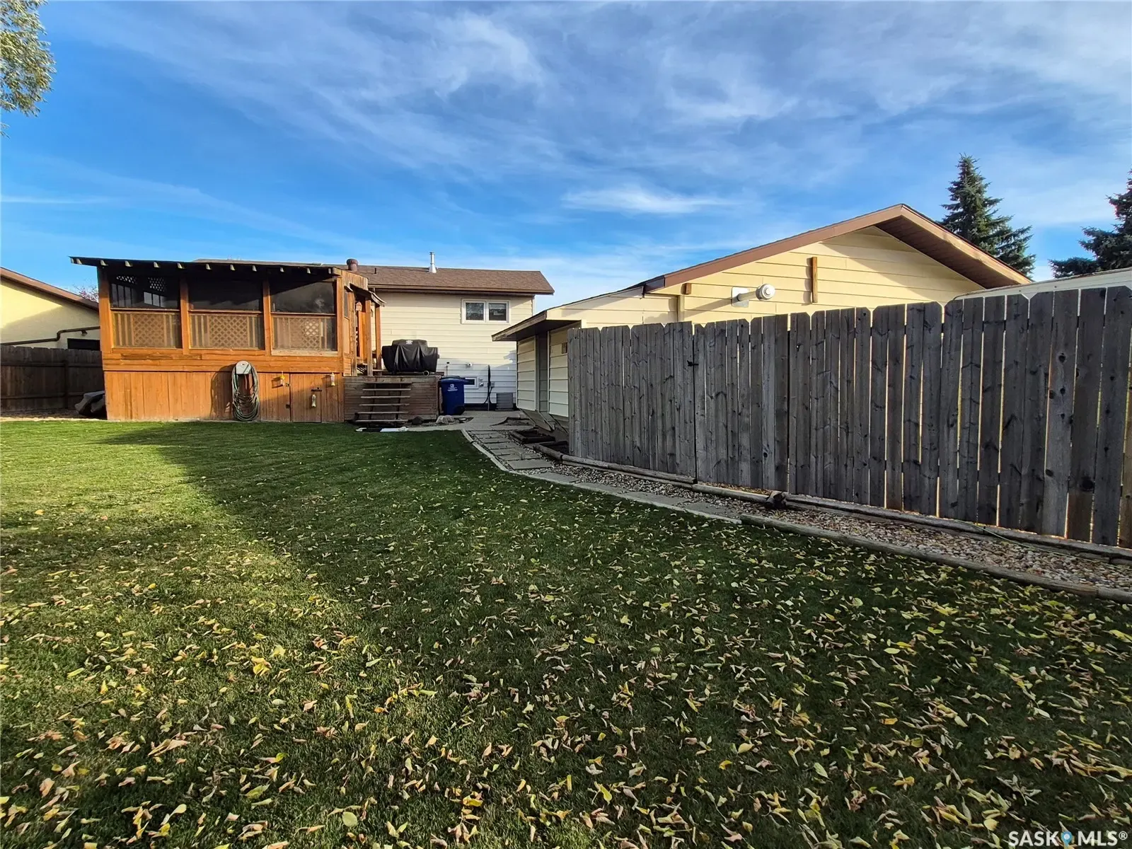 221 Bean CRESCENT
