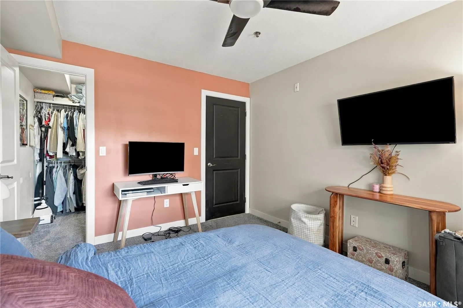 415 Hunter ROAD #213b