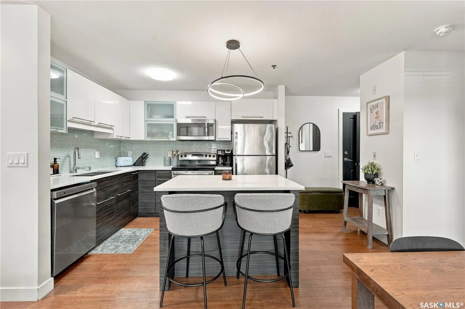 415 Hunter ROAD #213b