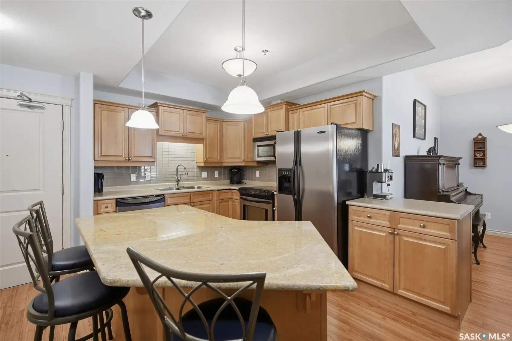 619 Saskatchewan CRESCENT W #315