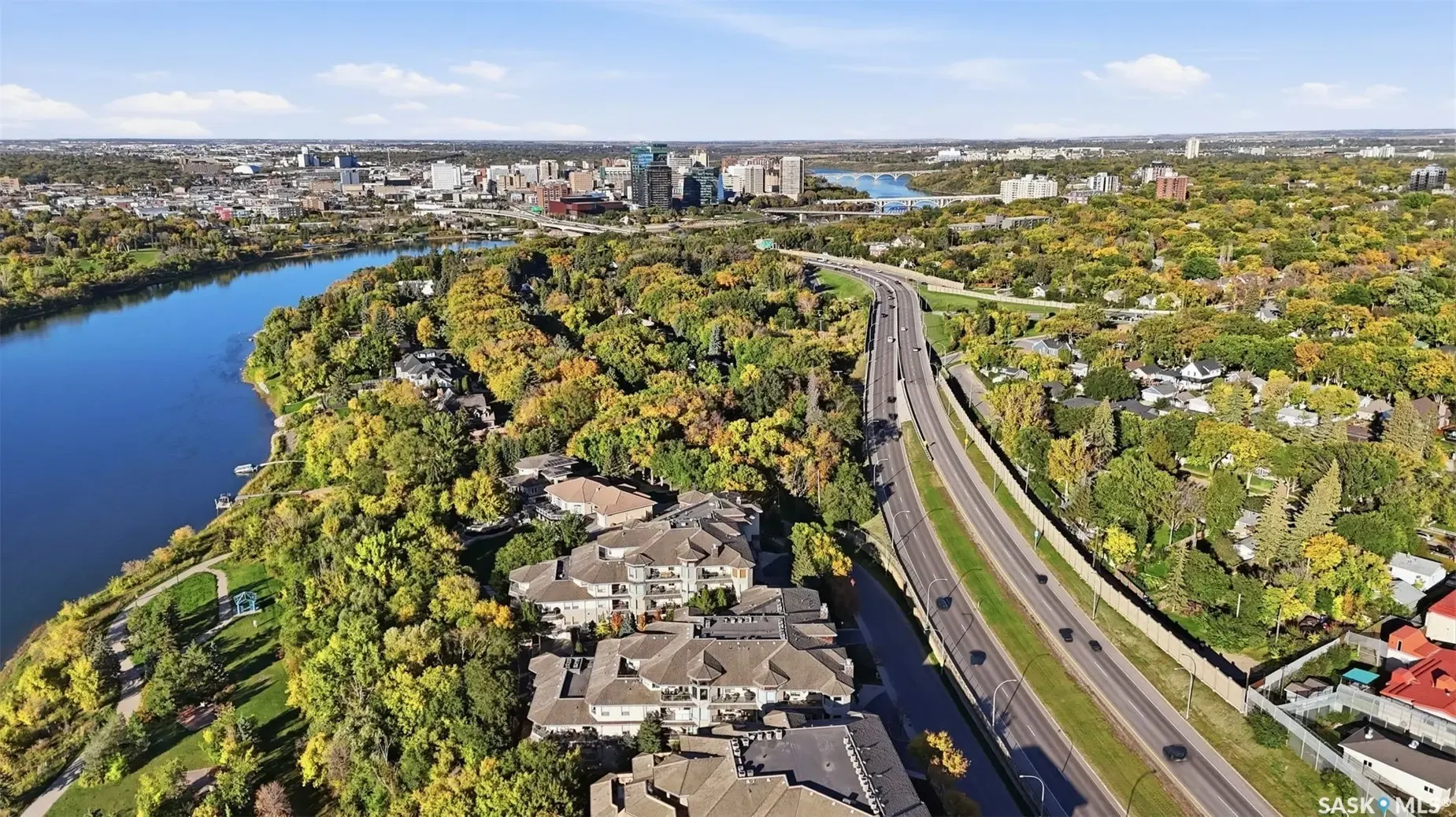 619 Saskatchewan CRESCENT W #315