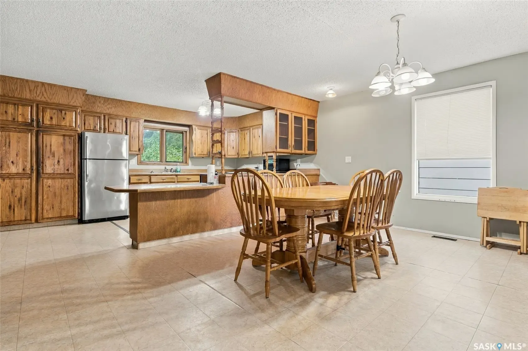 506 David Knight WAY