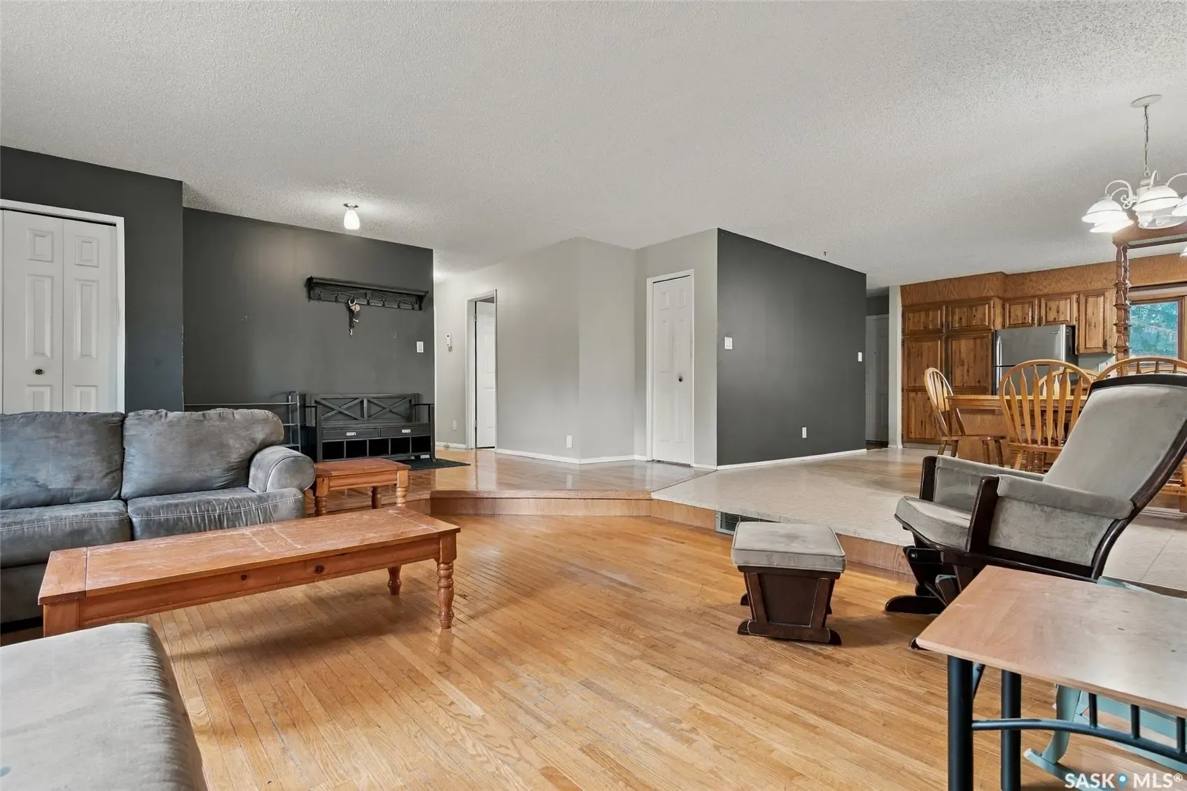 506 David Knight WAY