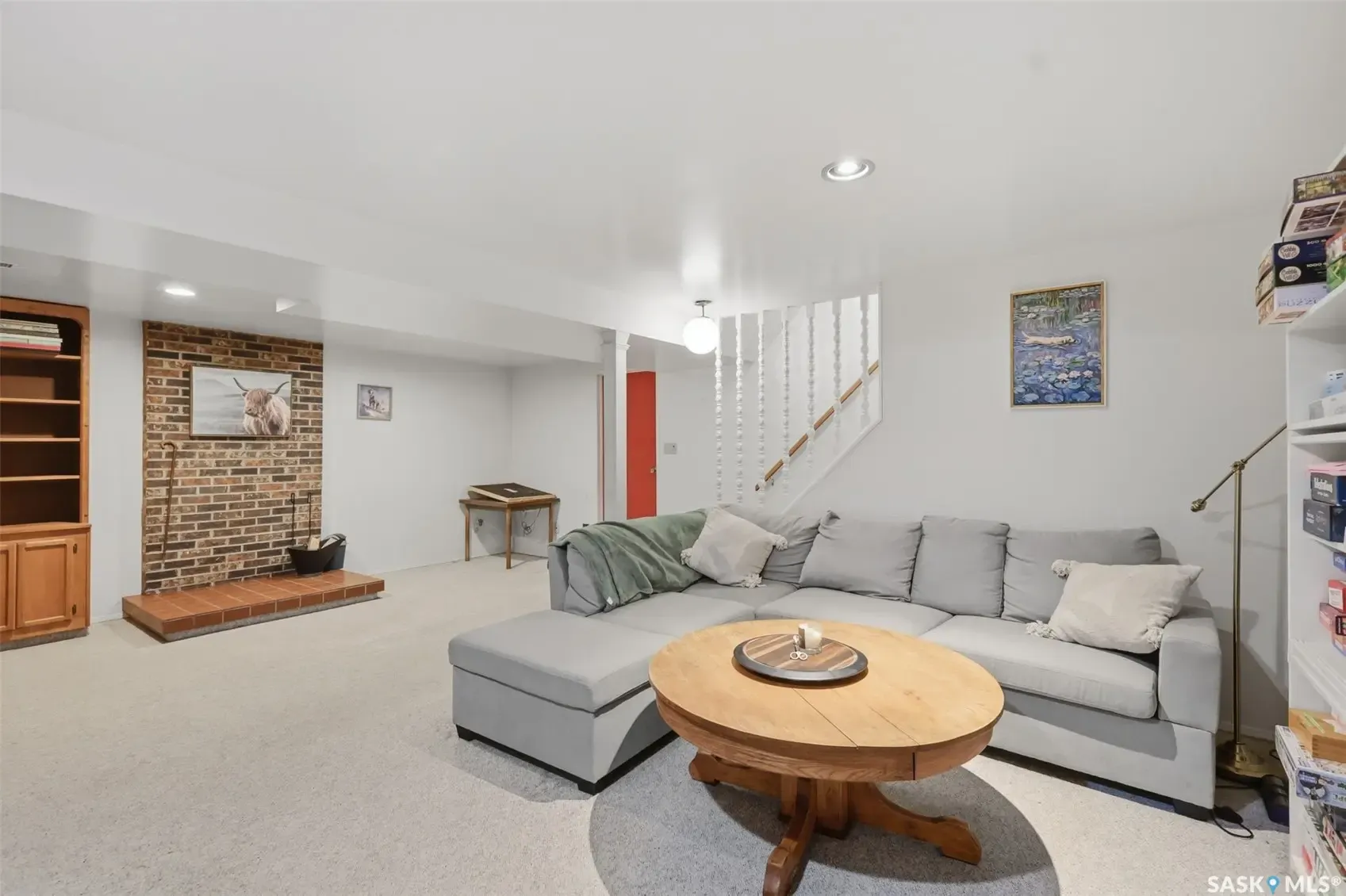254 McMaster CRESCENT