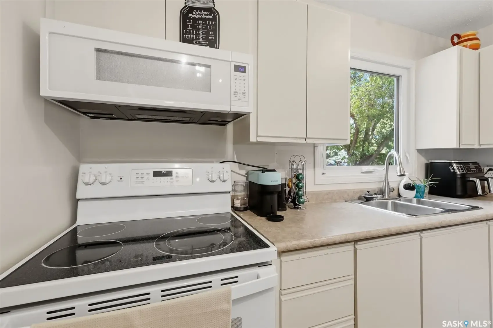 254 McMaster CRESCENT