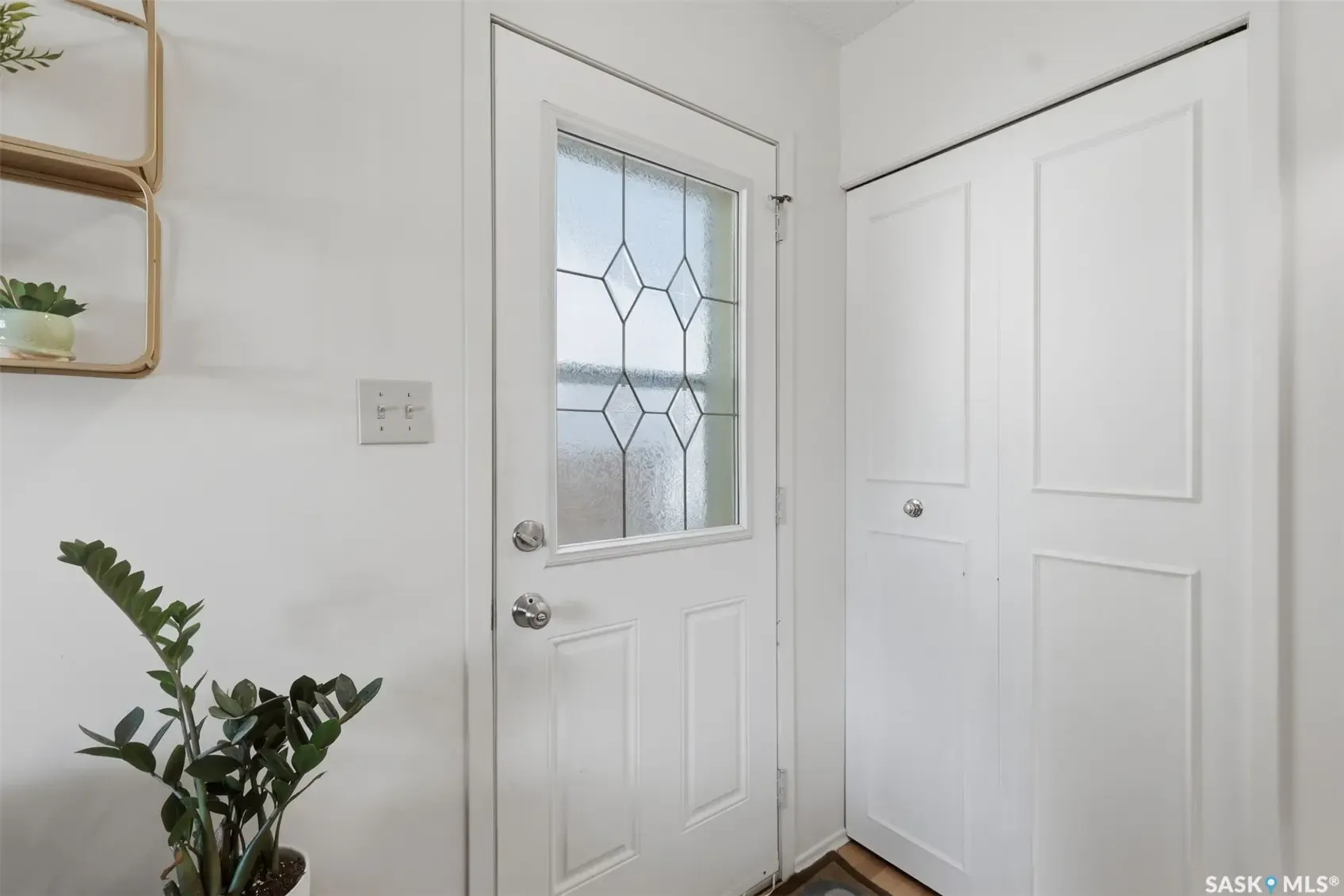 254 McMaster CRESCENT