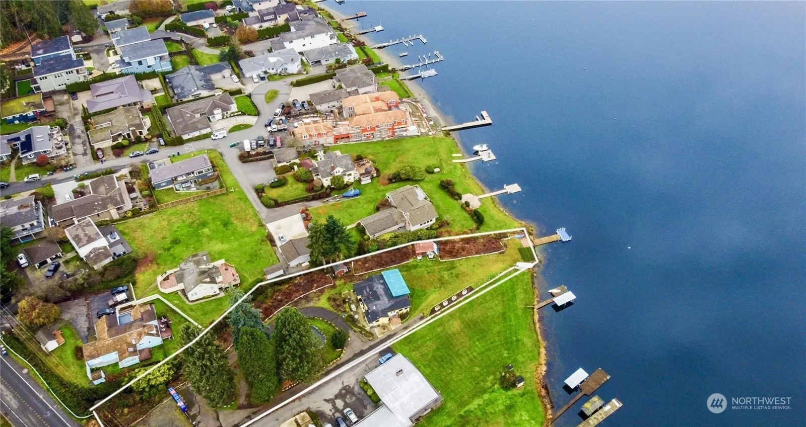 5104 NW Sammamish Road , Issaquah, WA 98027