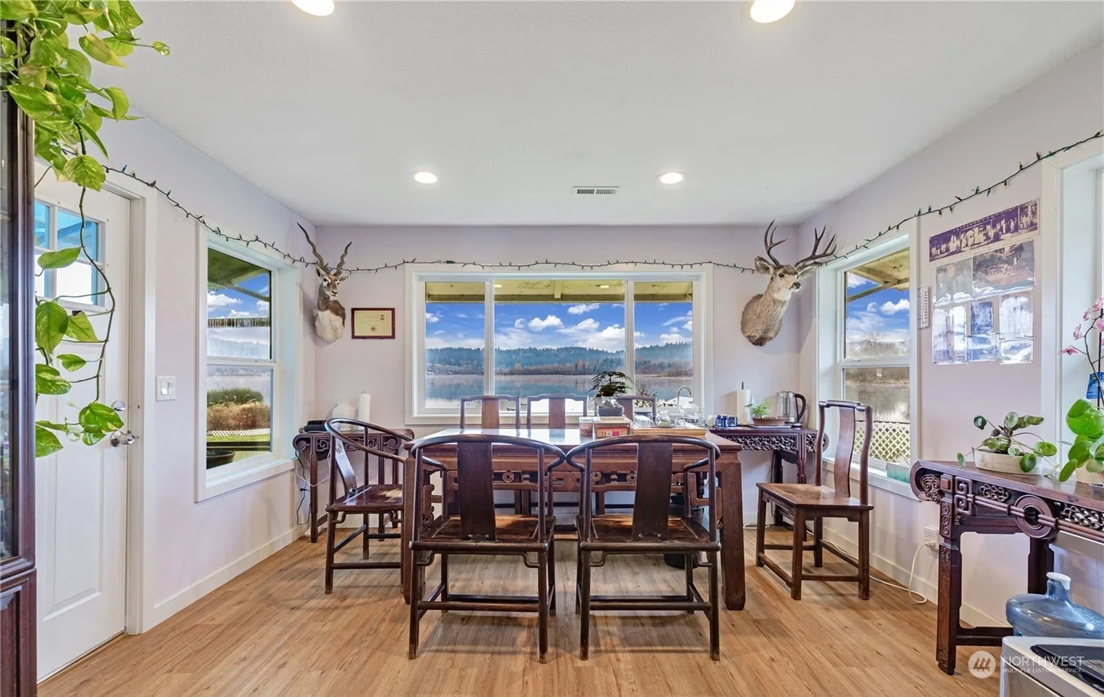 5104 NW Sammamish Road , Issaquah, WA 98027