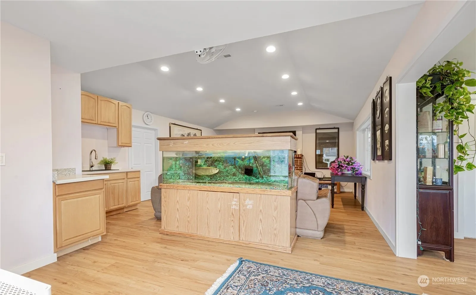 5104 NW Sammamish Road , Issaquah, WA 98027