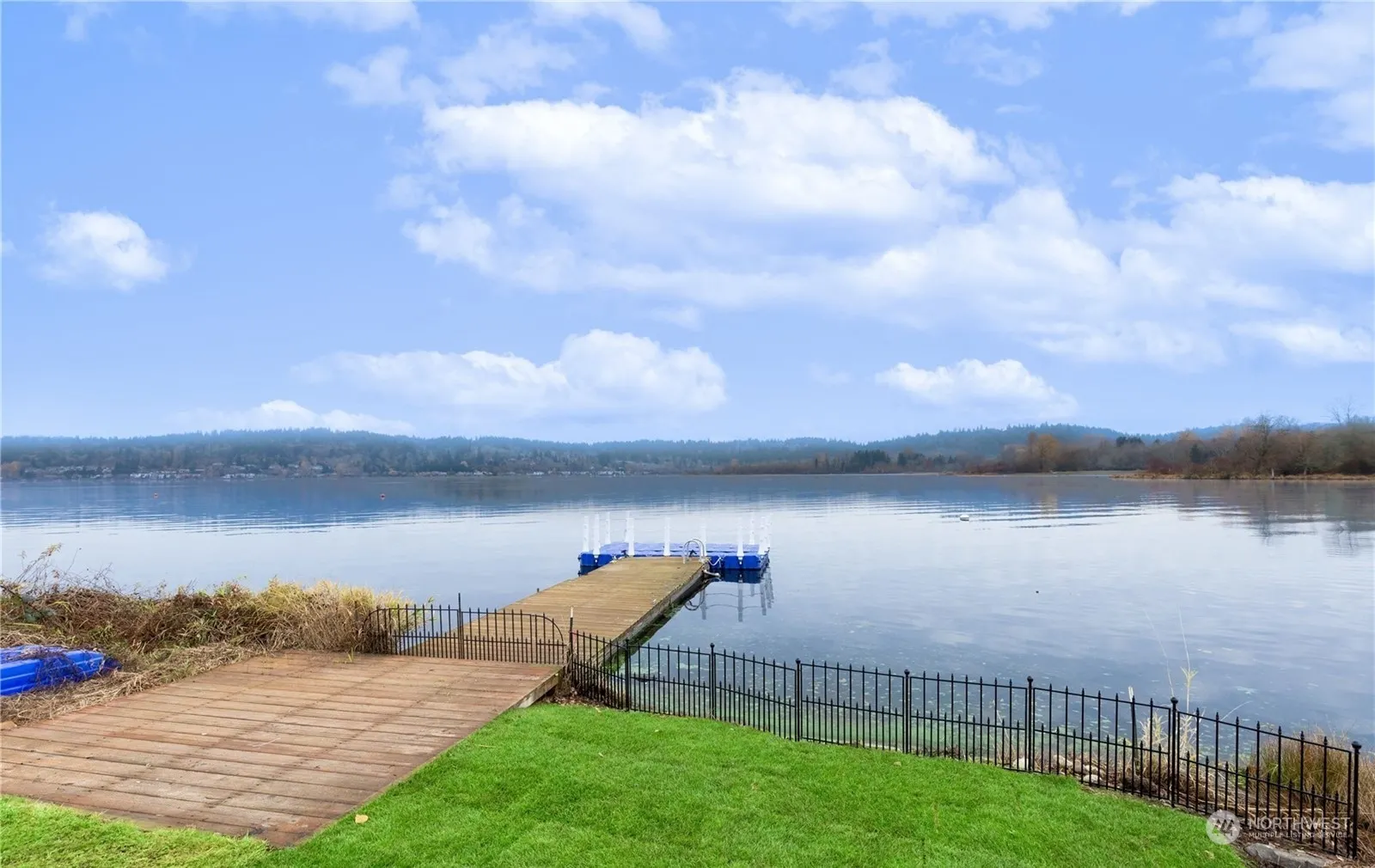 5104 NW Sammamish Road , Issaquah, WA 98027