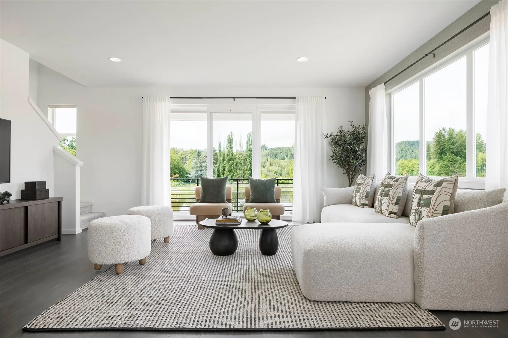 3915 198th Street SE #F1, Bothell, WA 98012