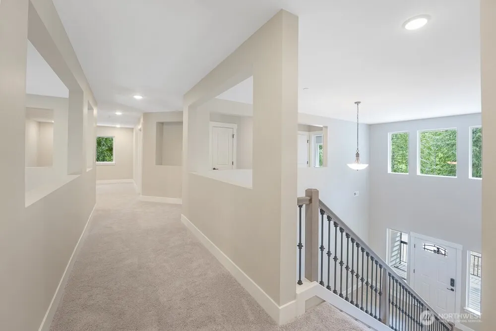 1827 216th Place NE, Sammamish, WA 98074