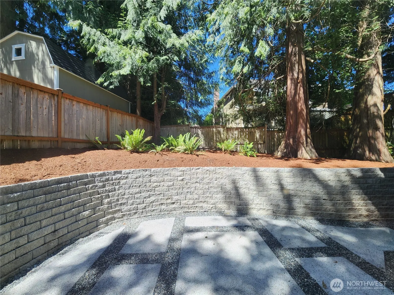 1827 216th Place NE, Sammamish, WA 98074