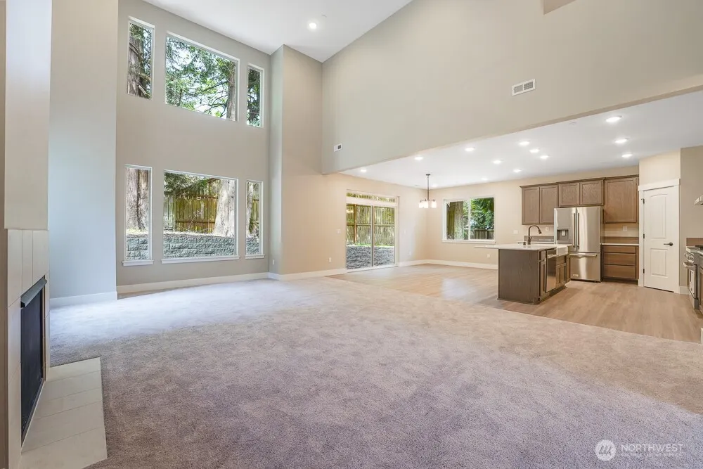 1827 216th Place NE, Sammamish, WA 98074
