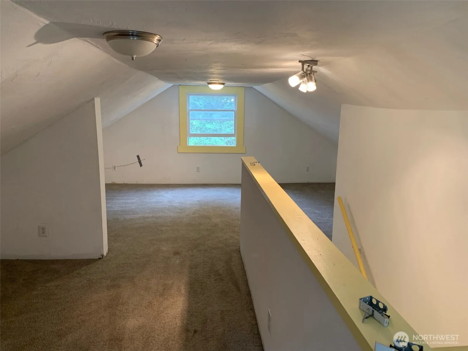 15132 148th Avenue NE, Woodinville, WA 98072