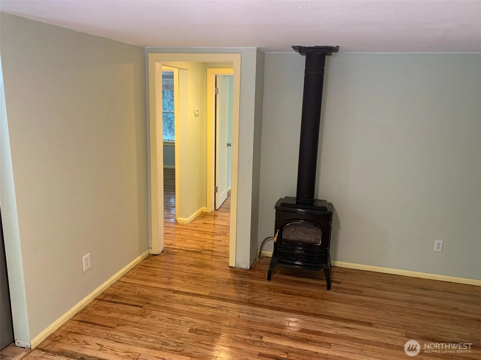 15132 148th Avenue NE, Woodinville, WA 98072