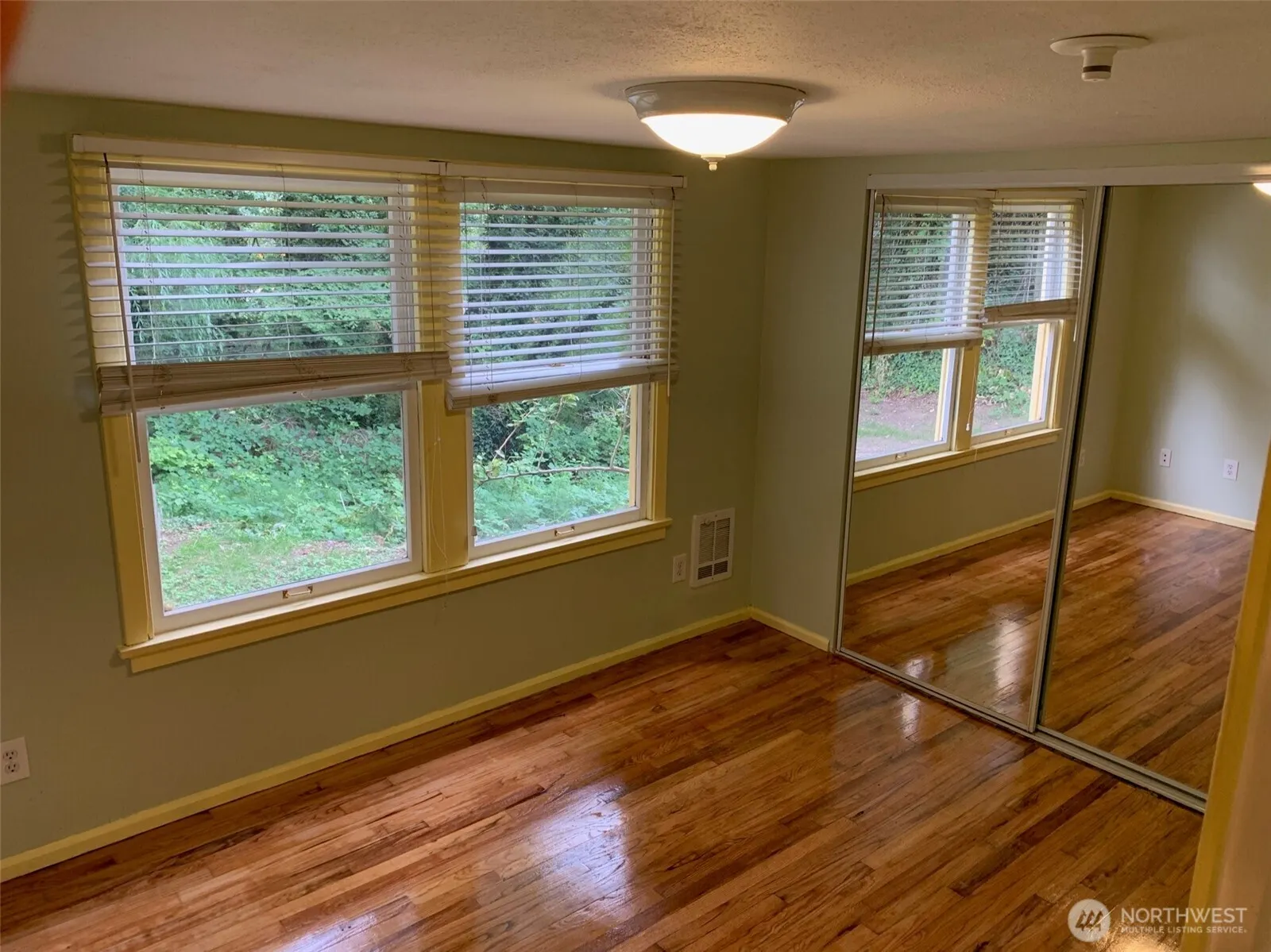 15132 148th Avenue NE, Woodinville, WA 98072