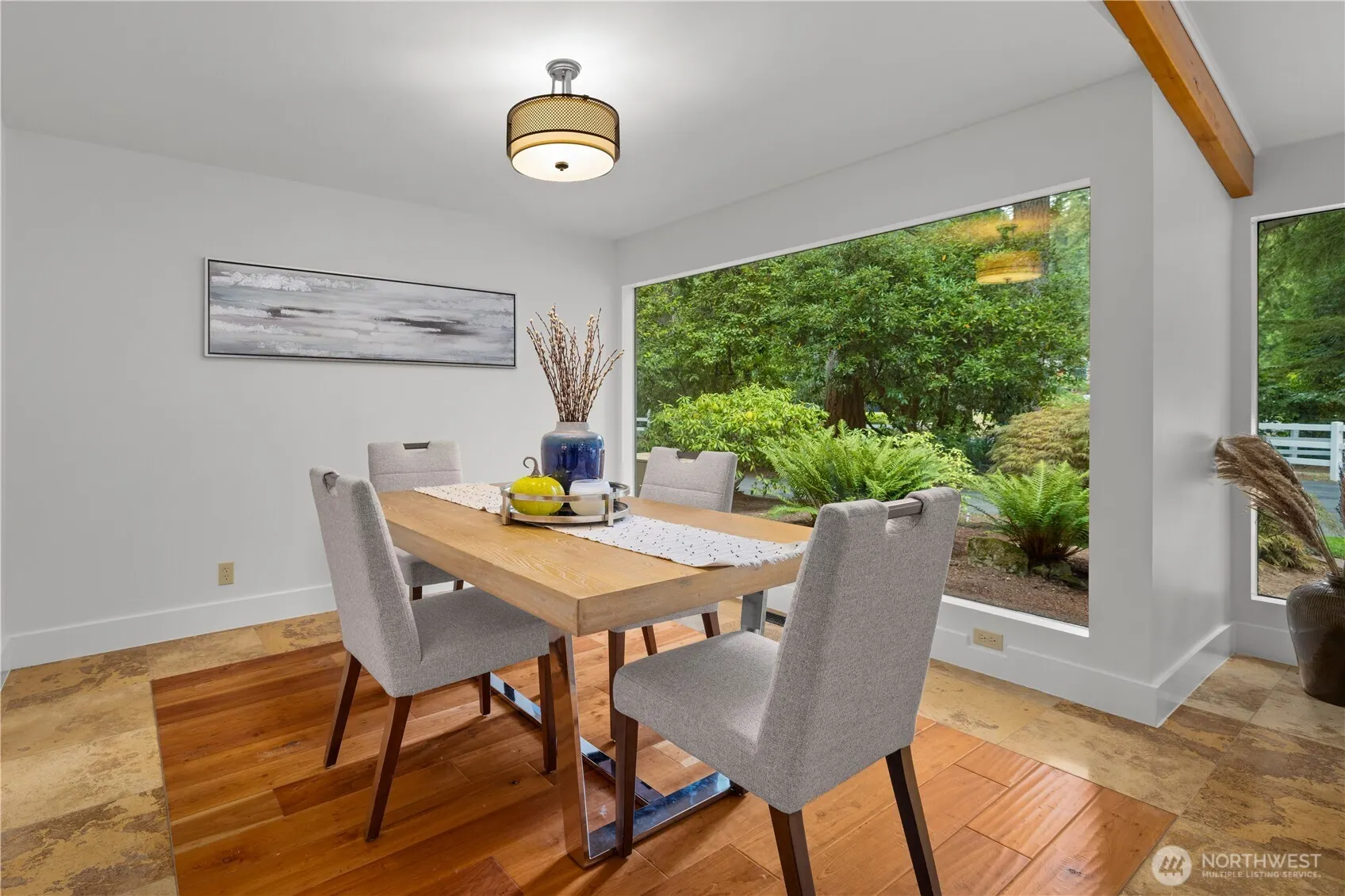 16 Bridlewood Circle , Kirkland, WA 98033-8740