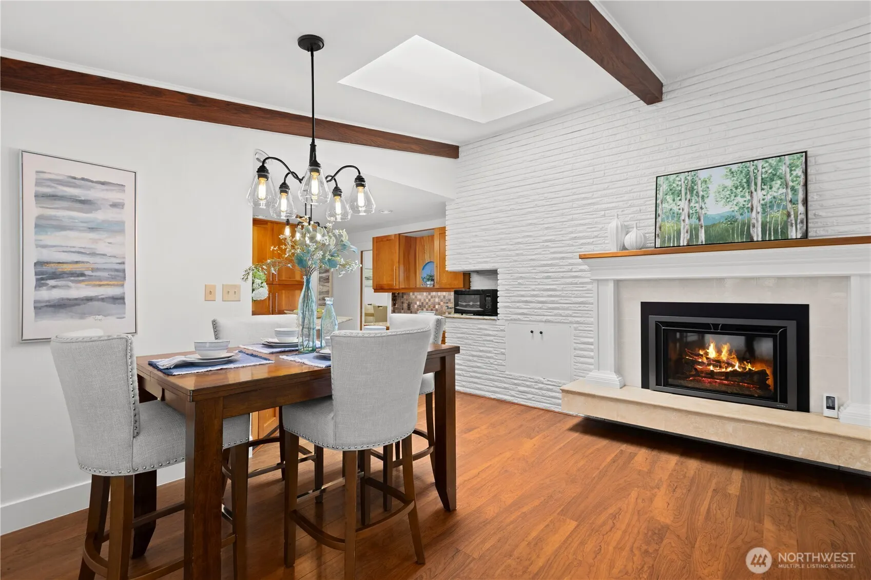 16 Bridlewood Circle , Kirkland, WA 98033-8740