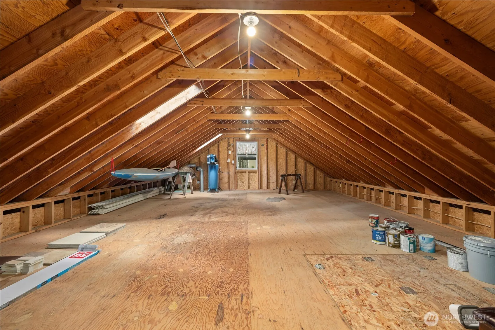 16 Bridlewood Circle , Kirkland, WA 98033-8740