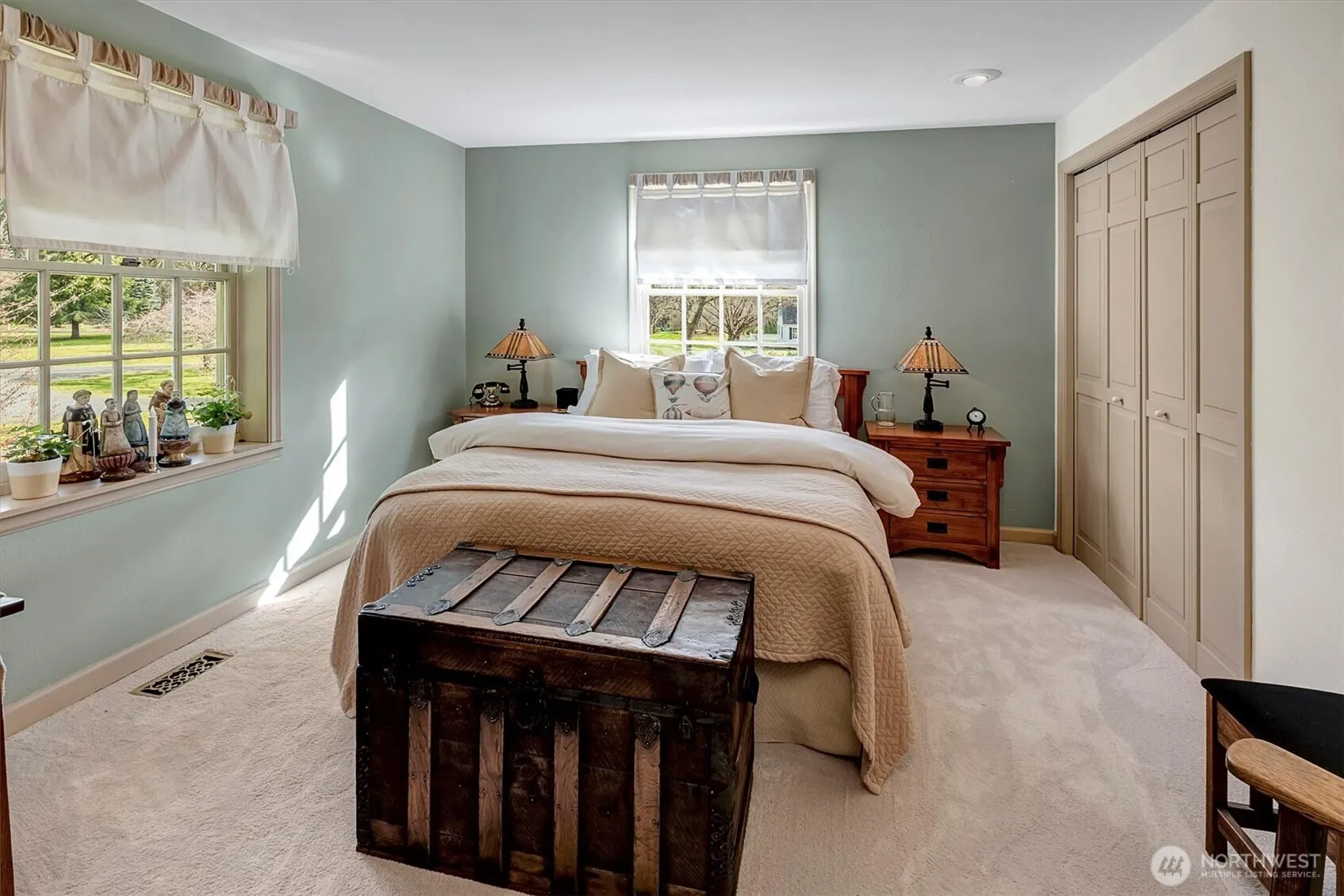 14707 Bear Creek Lane NE, Woodinville, WA 98077