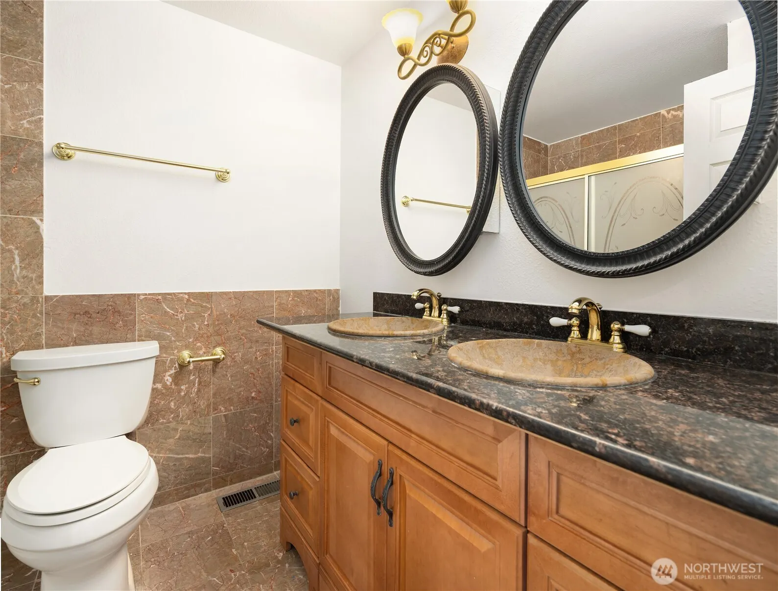 11004 100th Avenue NE, Kirkland, WA 98033
