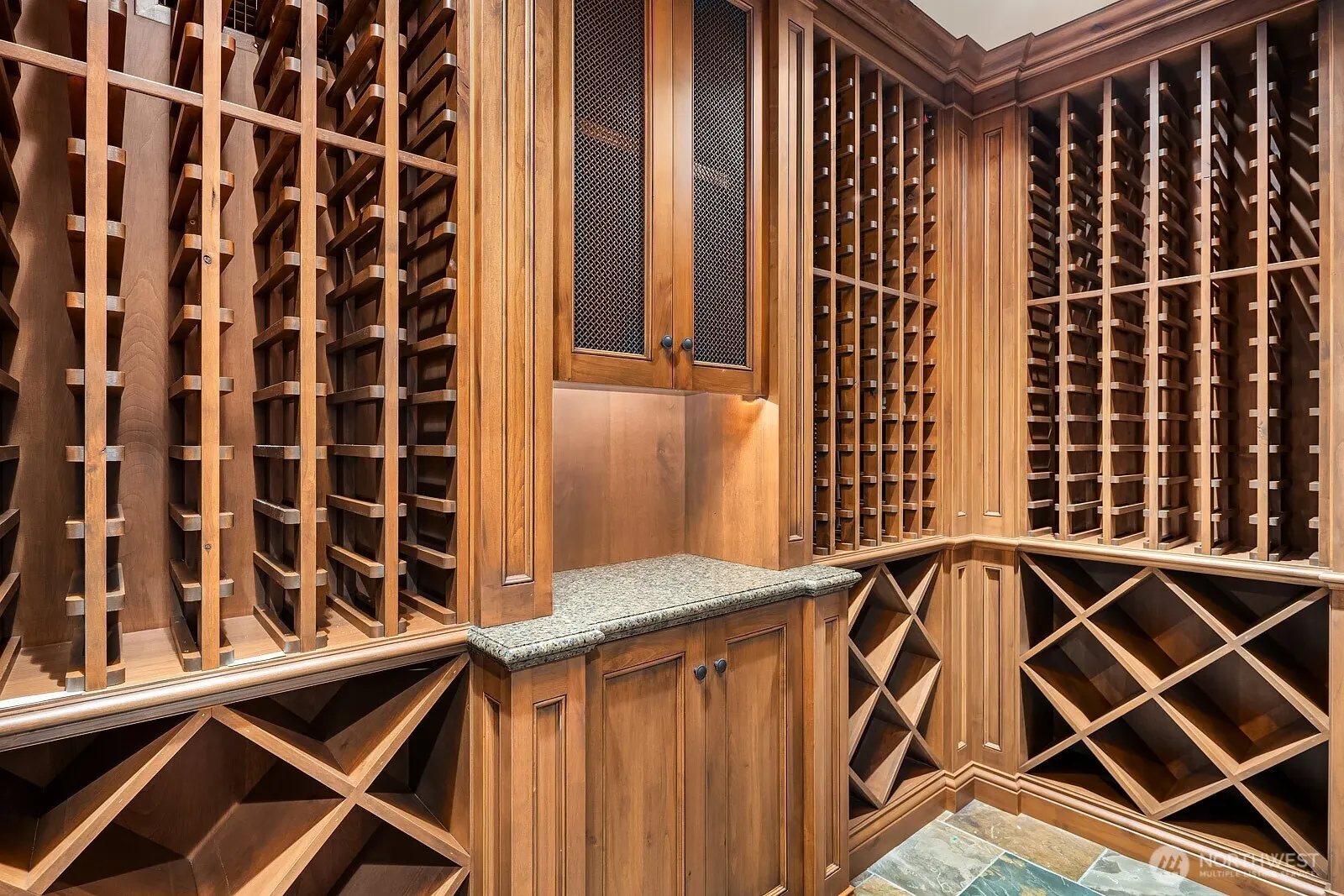 2045 250th Place NE, Sammamish, WA 98074